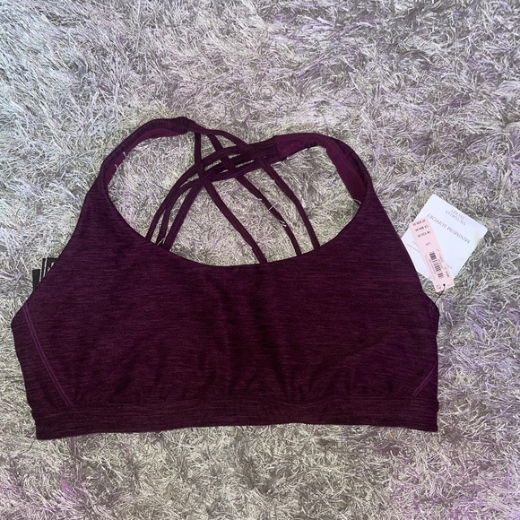 Victoria's Secret Other - NWT Victoria’s Secret Minimum Support Sports Bra